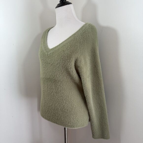 Rachael Zoe Sweater Small Teddy Bear Fluffy Fuzzy V-Neck Soft Green Cozy Warm - Picture 5 of 10